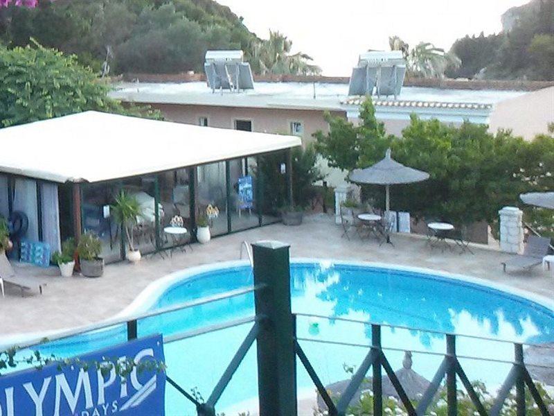 Hotel de apartamente Mermaid Pool And Bar Paleokastritsa