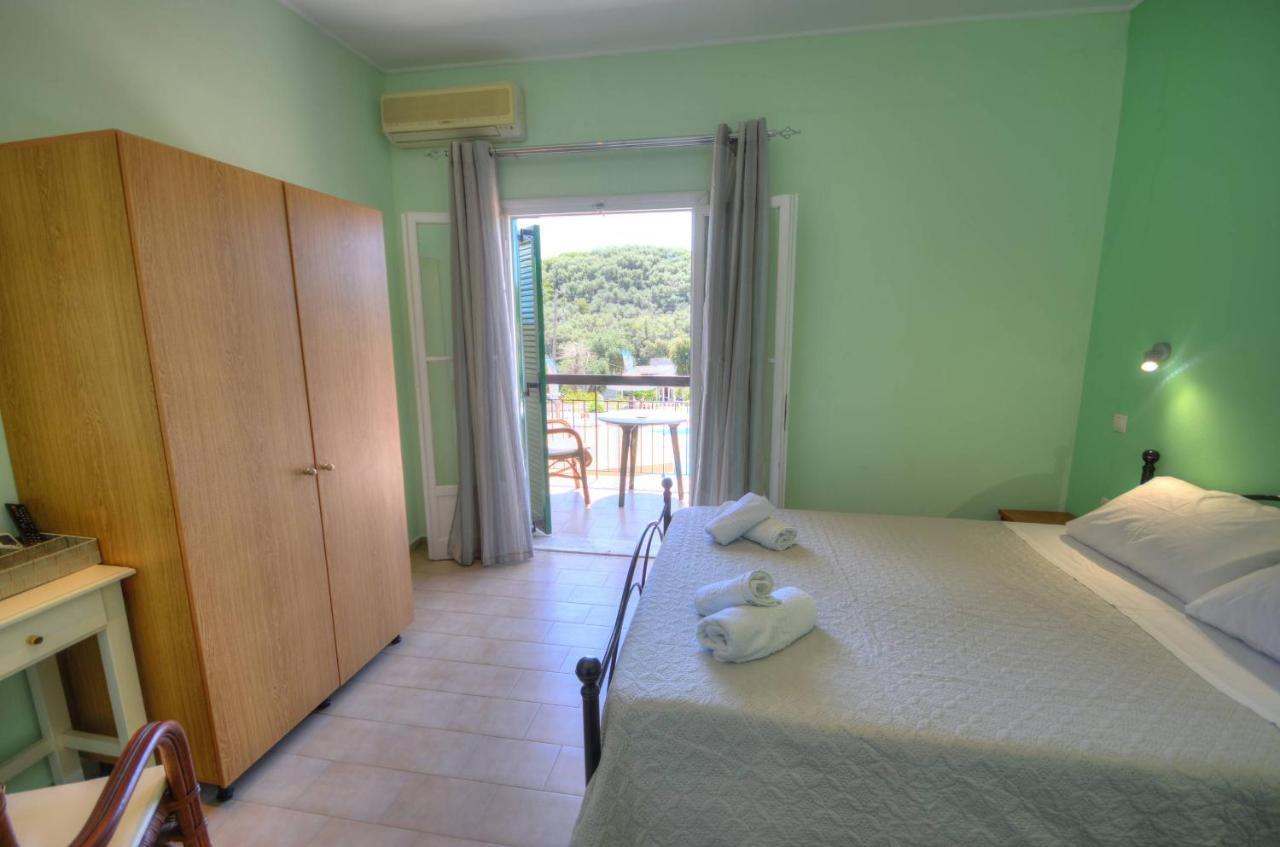 Hotel de apartamente Mermaid Pool And Bar 3*