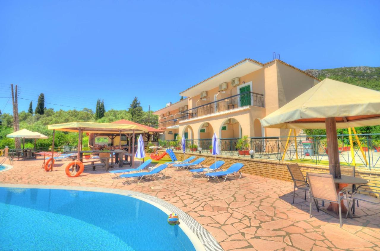 Appart hôtel Mermaid Pool And Bar 3*