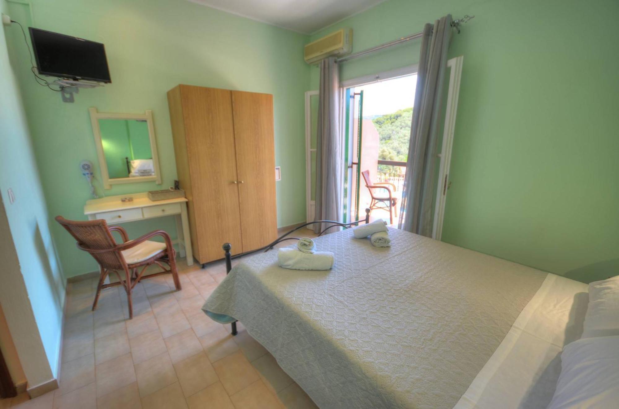 Appart hôtel Mermaid Pool And Bar