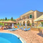 Mermaid Pool Studios And Bar